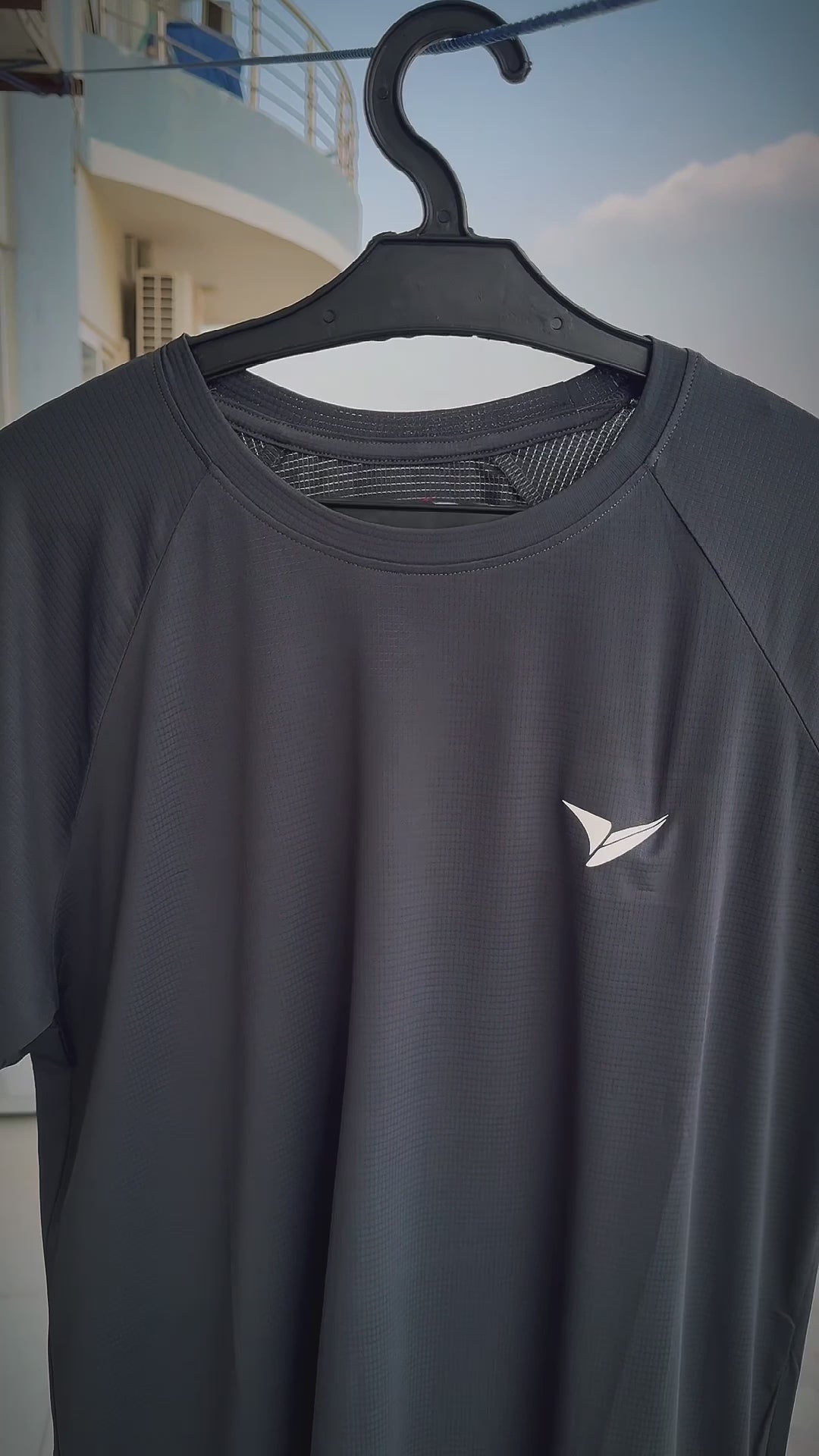 Vresta Stealth Black Rib Top